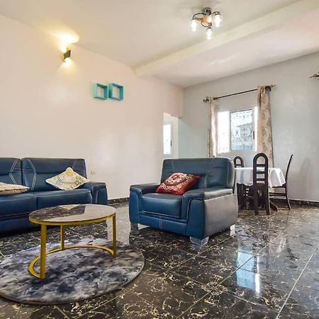 Appartements Neuf De Haut Standing Dm & Ng A Bafoussam Екстериор снимка